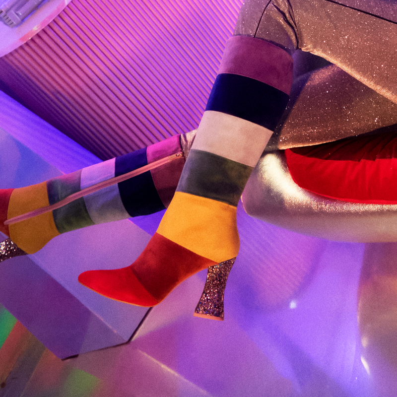 BOTA RETRO SUNSHINE MULTICOLOR - Imagen 2