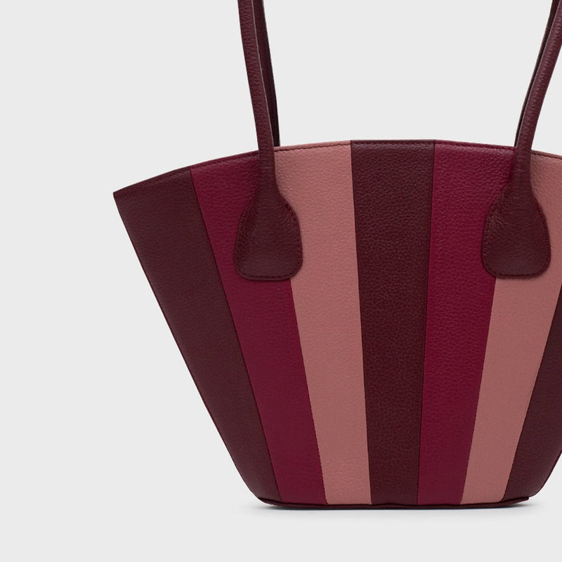 NABILA TRAPEZE BAG BORGOÑA - Imagen 4