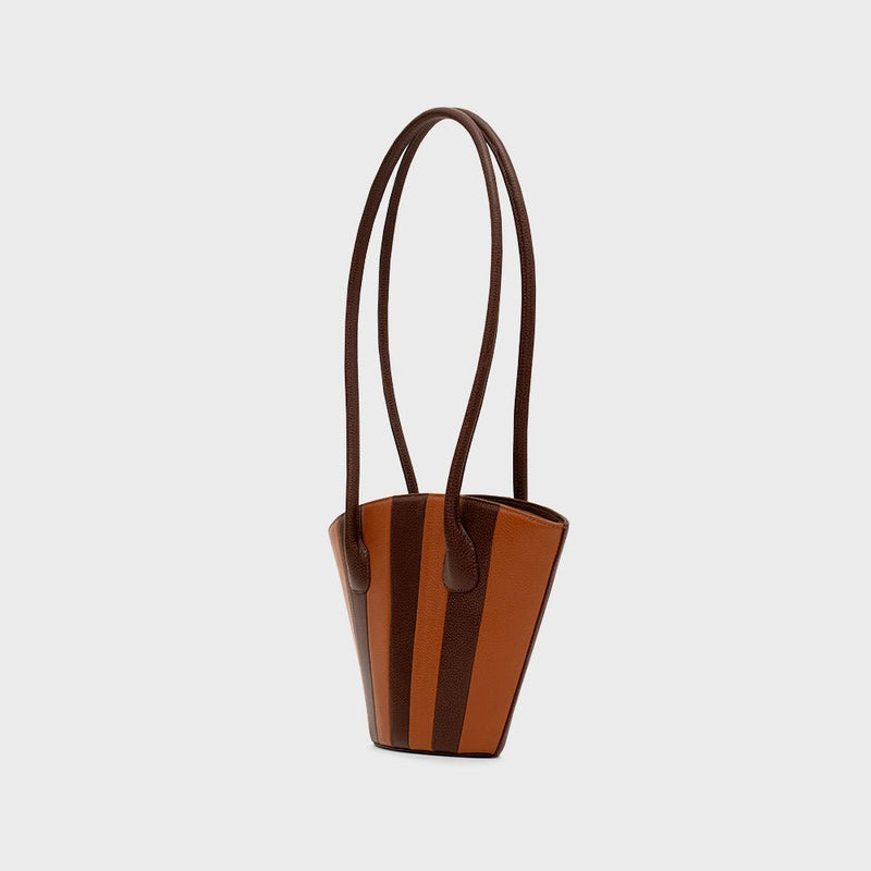 NABILA TRAPEZE BAG MARRÓN - Imagen 6